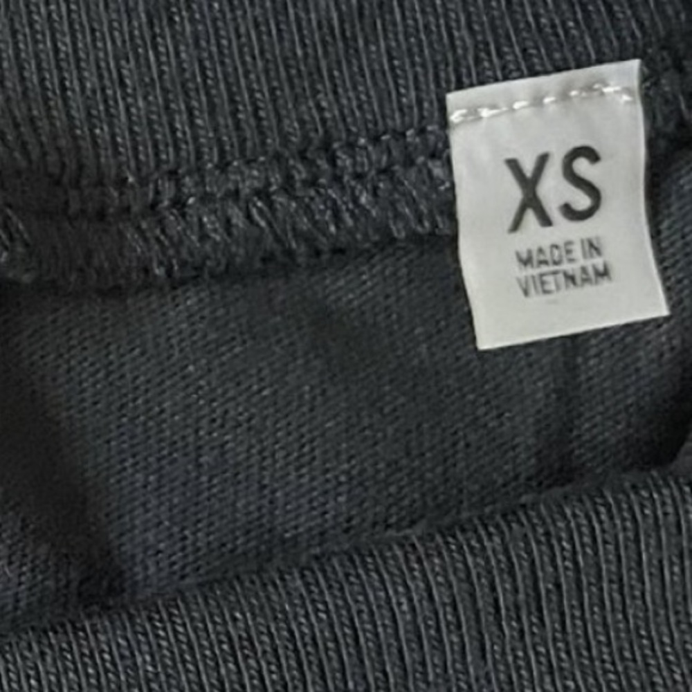 Fear of God Essentials Black and Tee Set - Picture 5 of 7